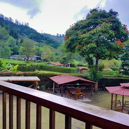 살렌토 Casa Campo Valle De Cocora 빌라 외부 사진